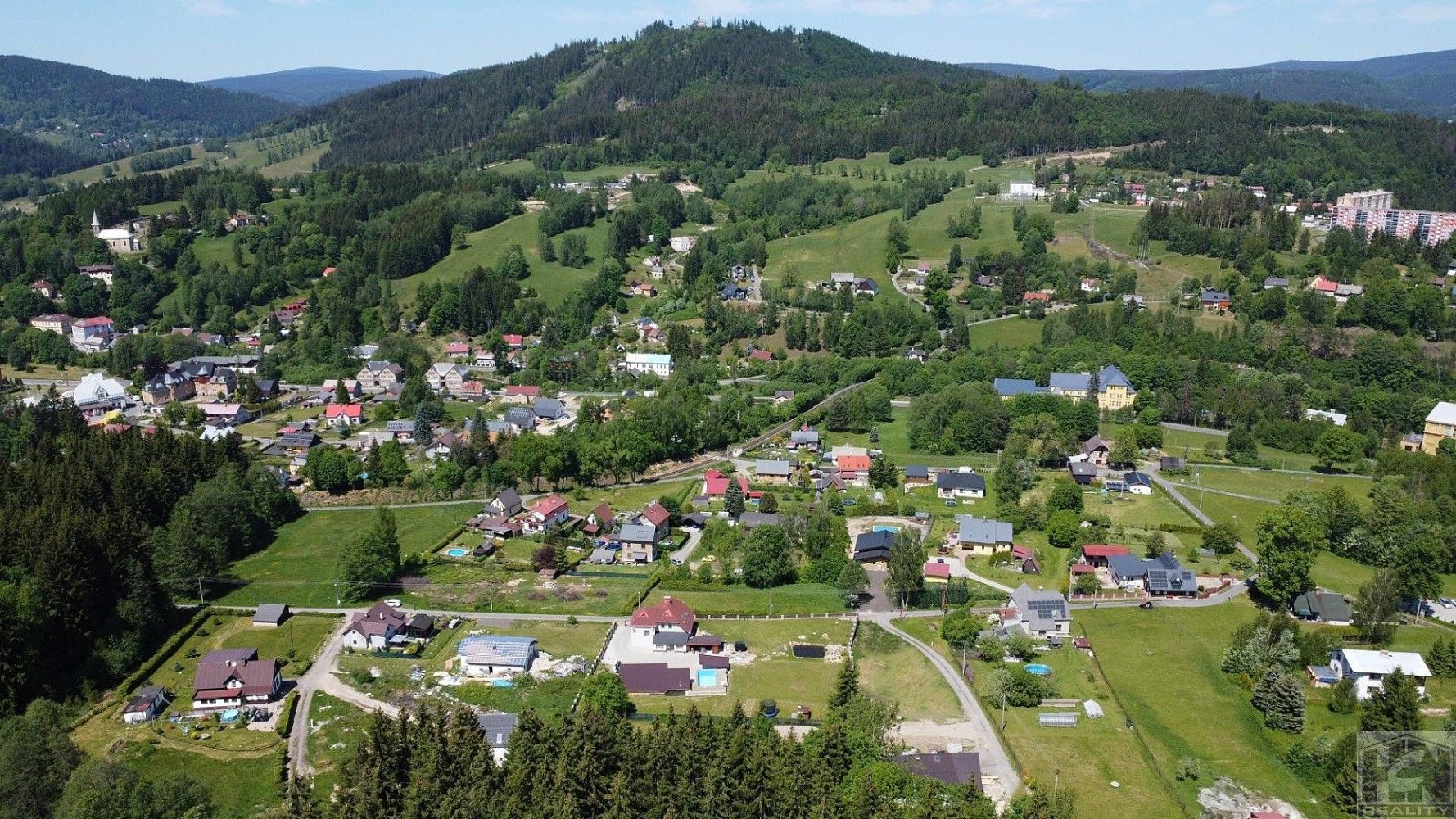 Pozemek pro bydlení, 826 m²
