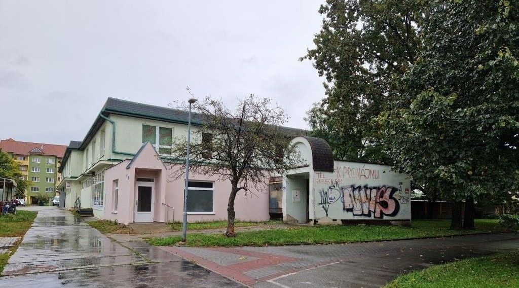 Prodej obchodní prostory - Cihlářská čtvrť, Hodonín, 61 m²