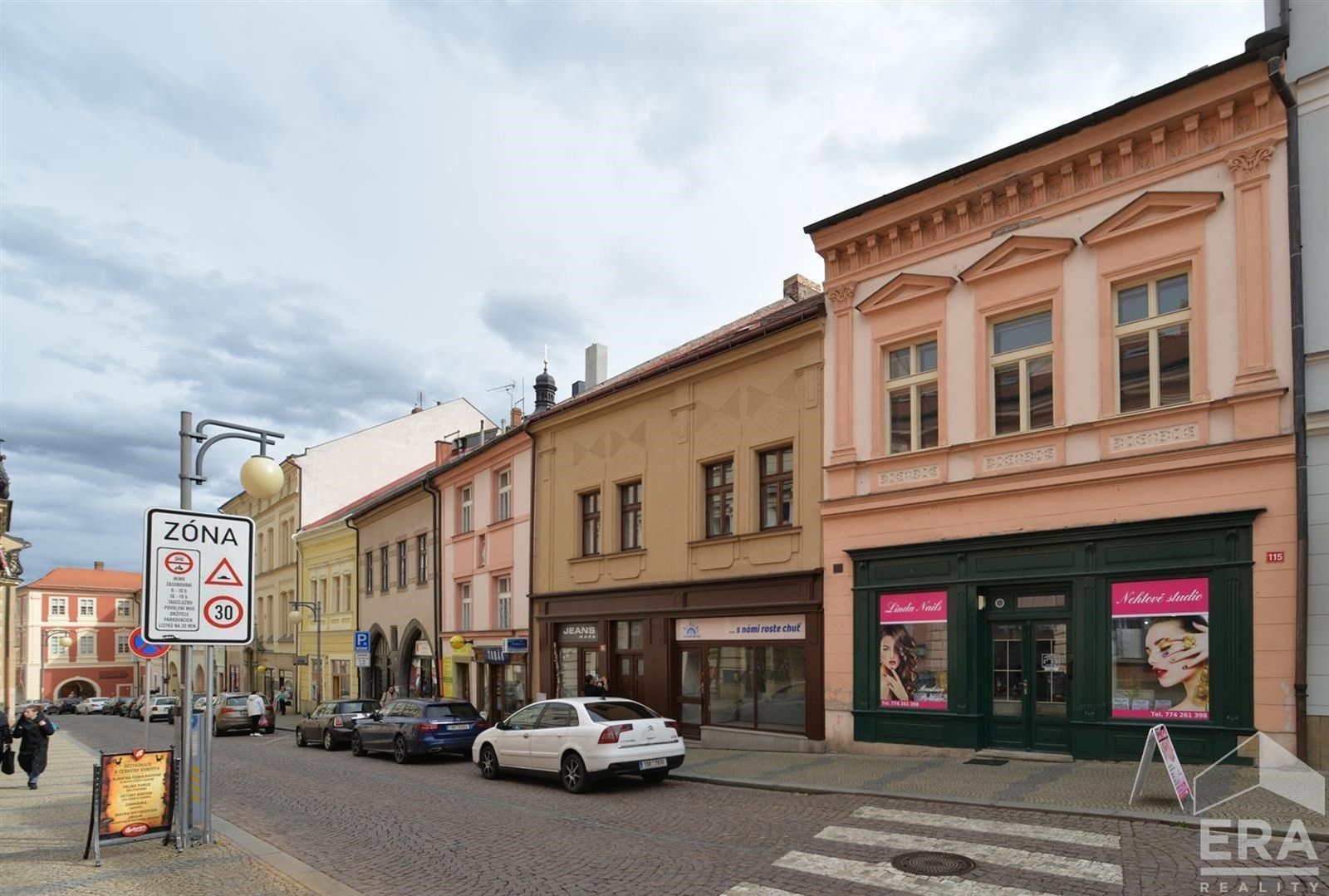 Obchodní prostory, Husova, Kutná Hora-Vnitřní Město, 65 m²