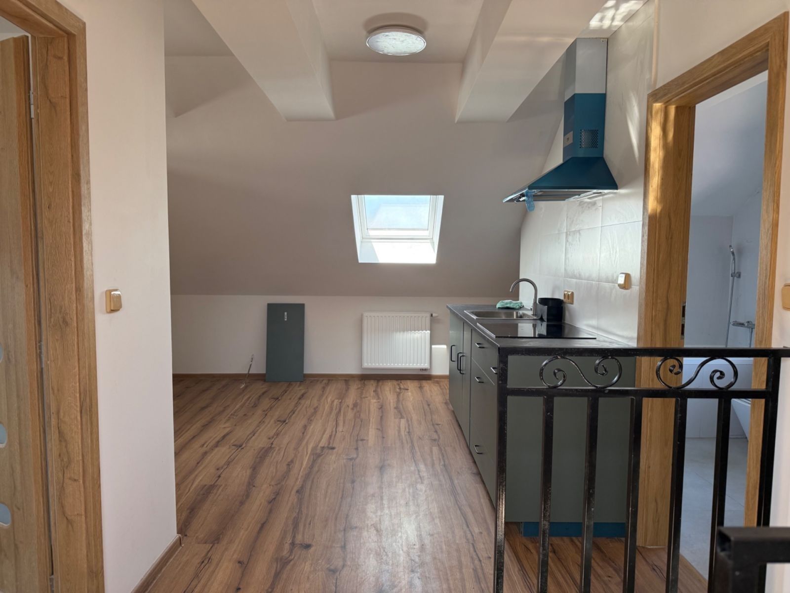 2+1, Zadní, Praha - Šeberov, 45 m² - 1