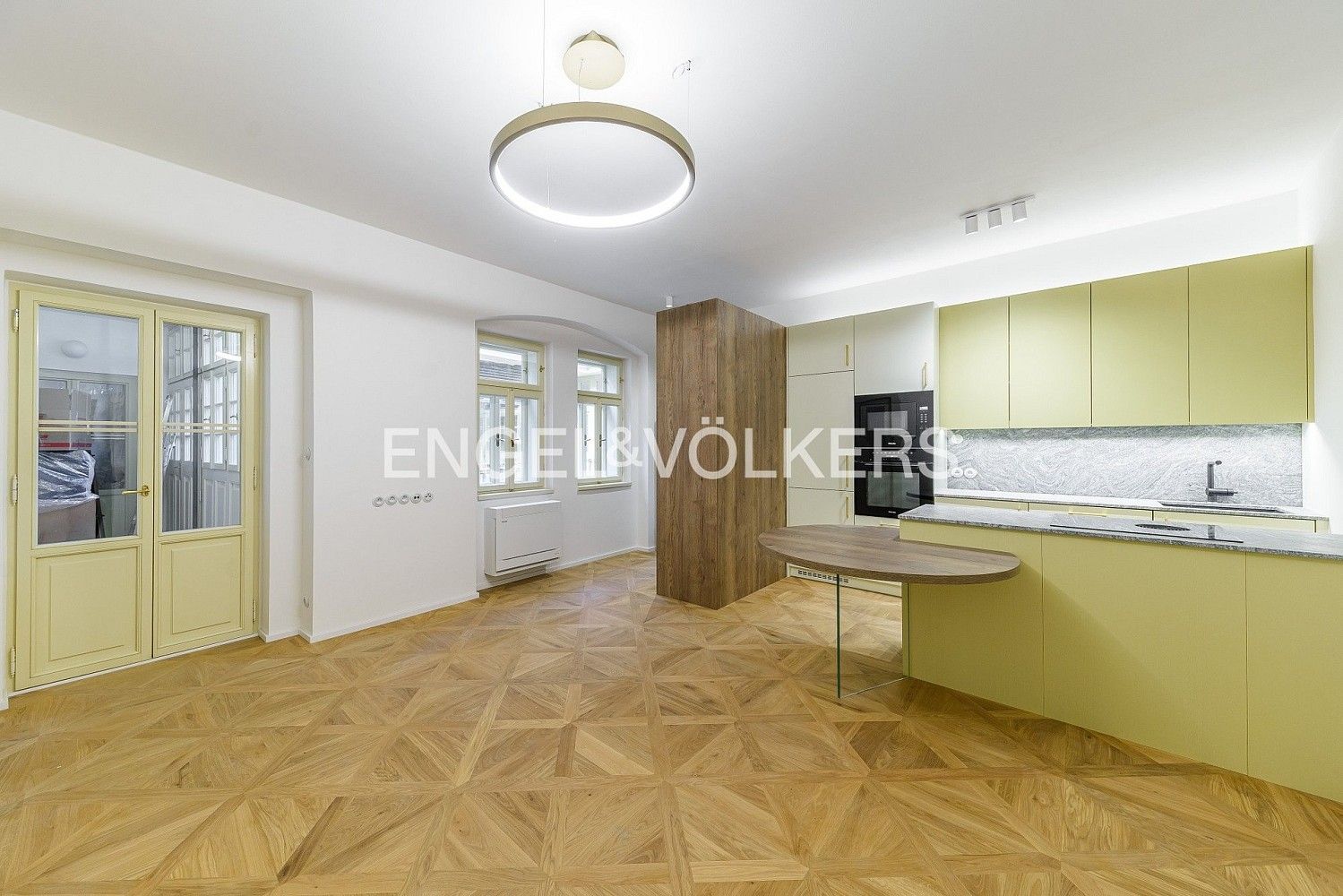 2+kk, Praha - Malá Strana, okres Praha 1, Hlavní město Praha, 44 m²
