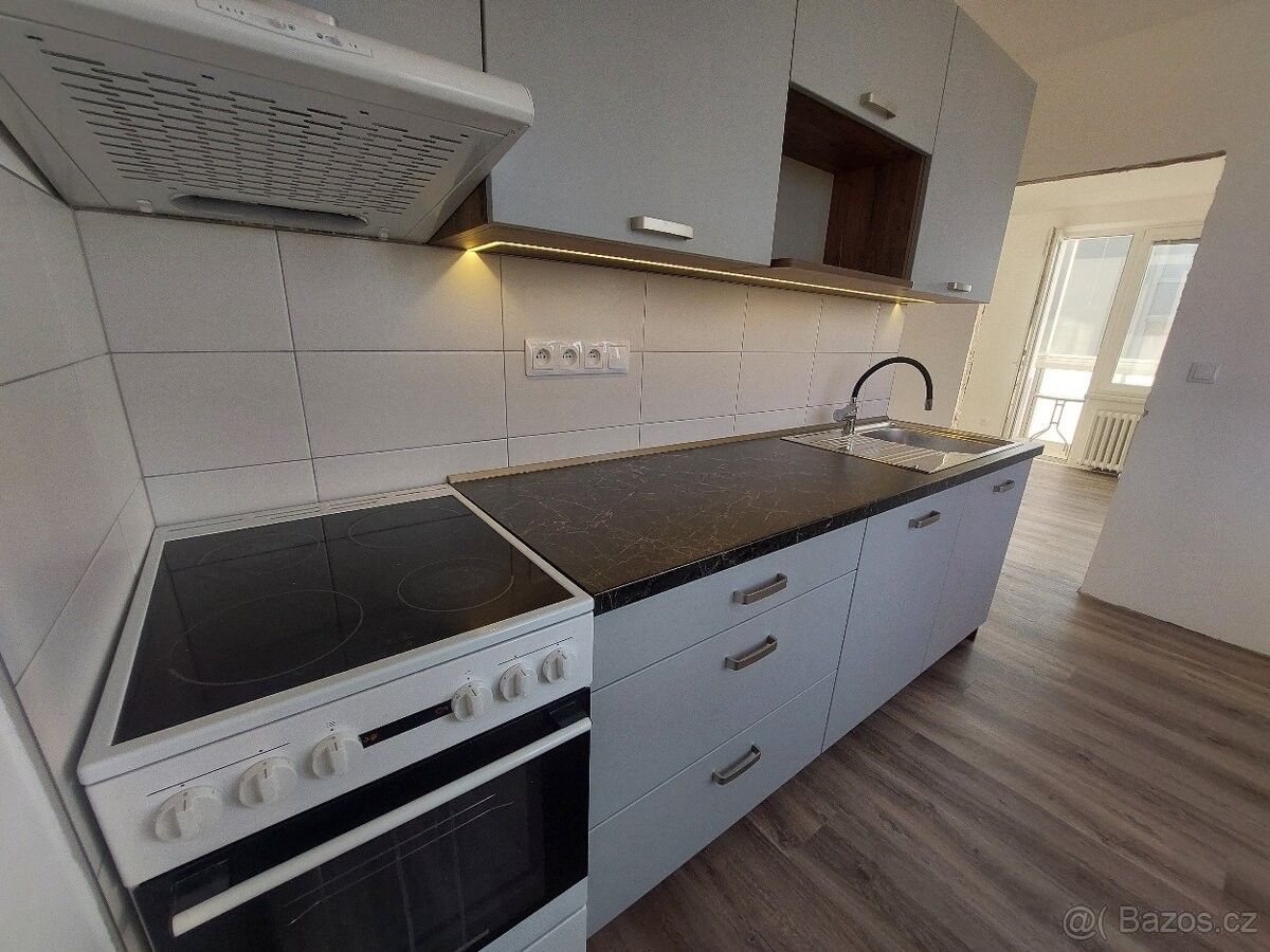 Pronájem byt - Žďár nad Sázavou, 591 01