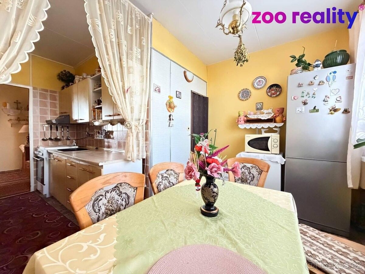 Prodej byt - Chomutov, 430 04