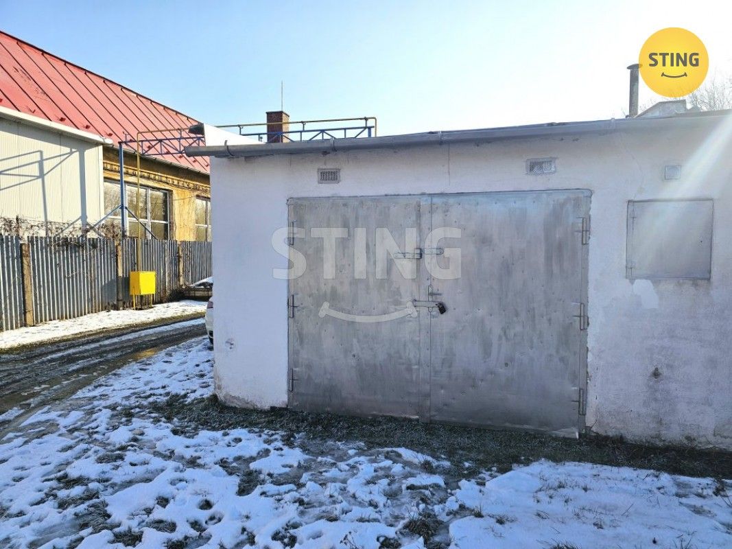 Prodej garáž - Vrahovice, Prostějov, 27 m²