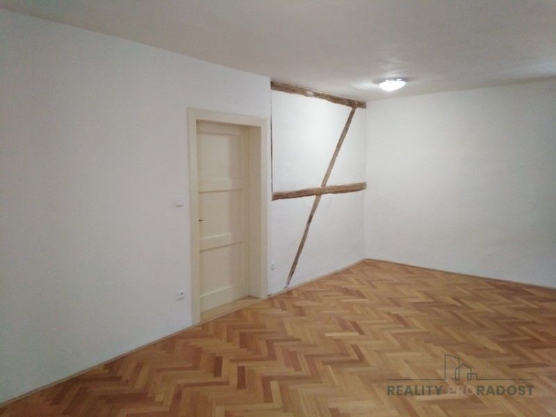 Pronájem byt 2+kk - Velká Mikulášská, Znojmo, 58 m²
