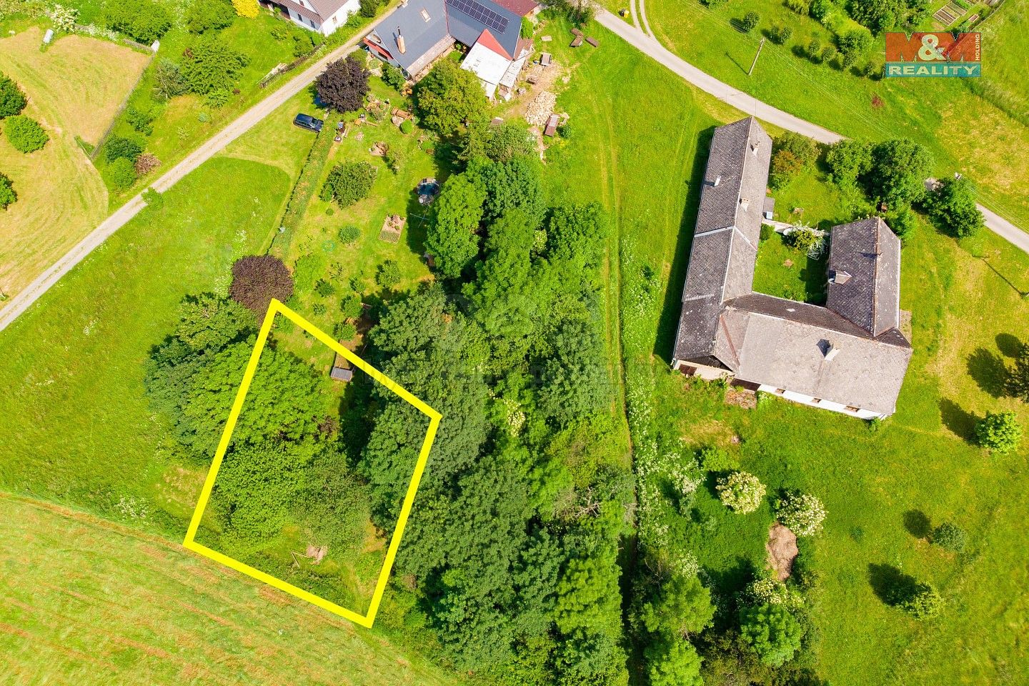 Zahrada, 727 m²