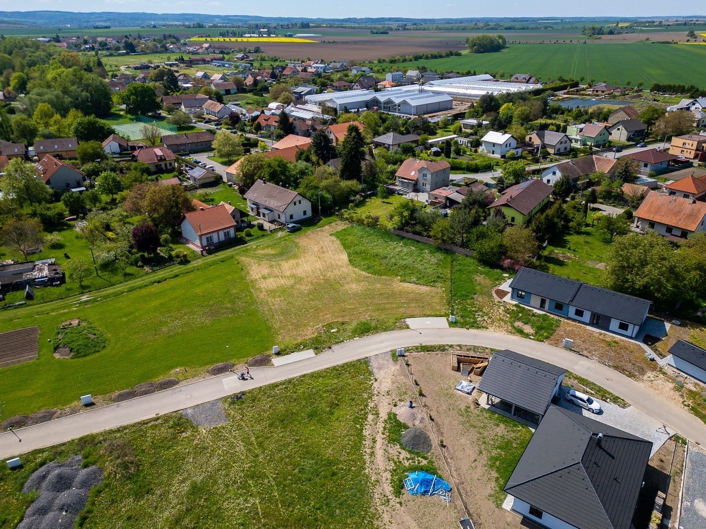 Pozemky pro bydlení, Dubany, 1 213 m² - 1