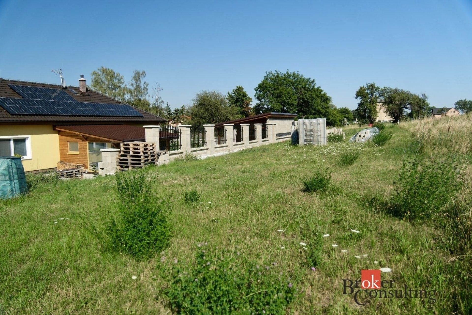 Prodej pozemek pro bydlení - Nádražní, Březno, 881 m² - 5