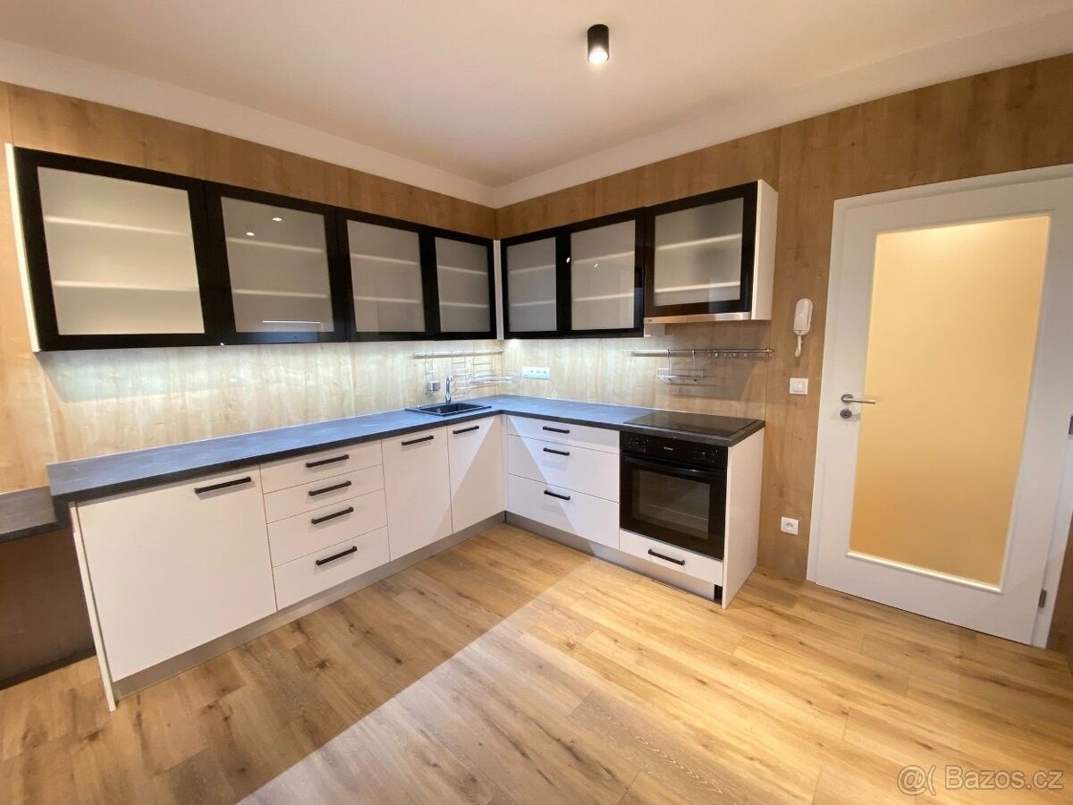 Pronájem byt - Hranice, 753 01