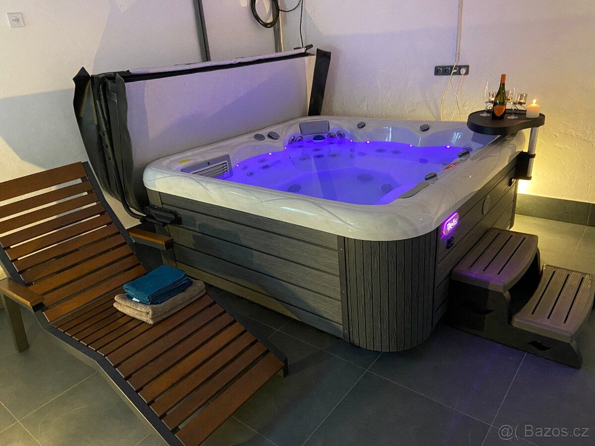 Prodej restaurace - Červená Voda, 561 61