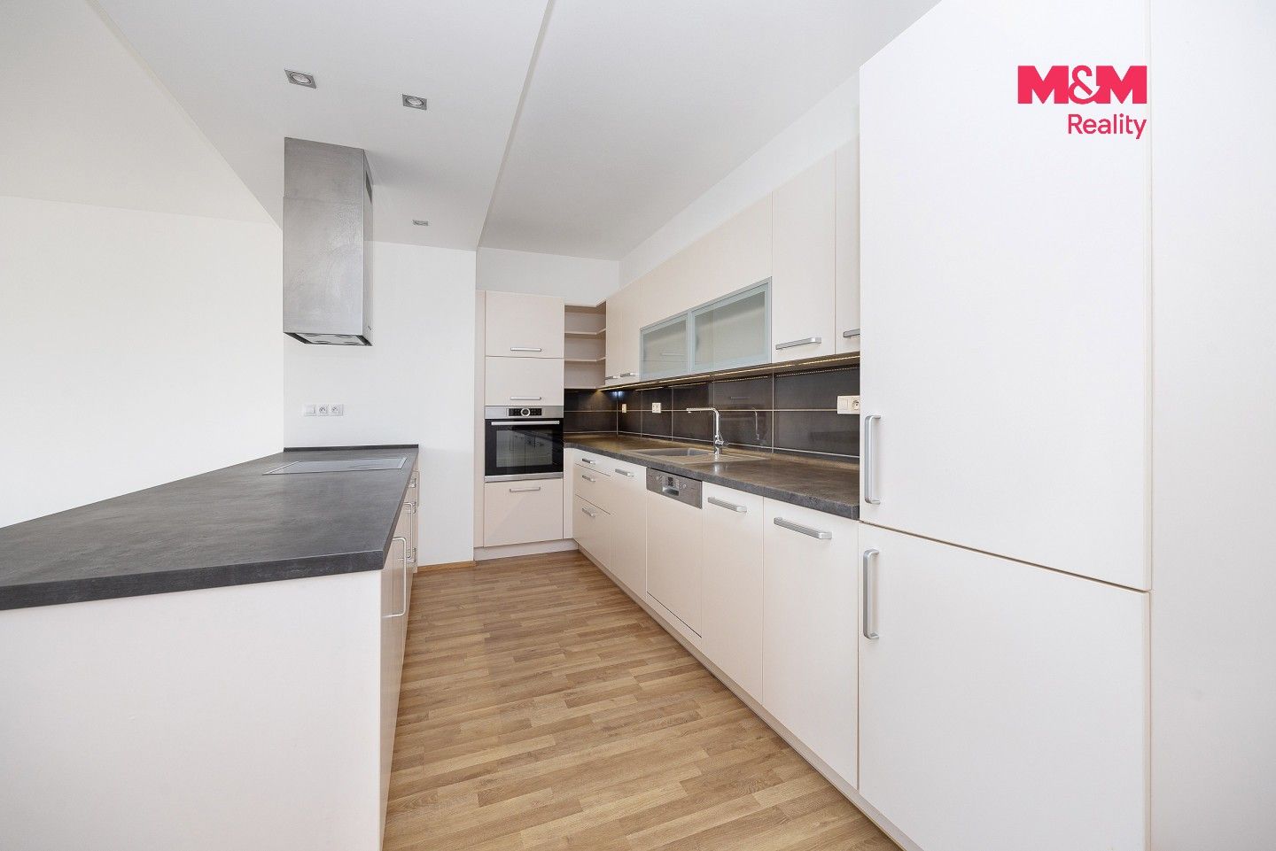 3+kk, Hronovická, Pardubice, 119 m² - 2