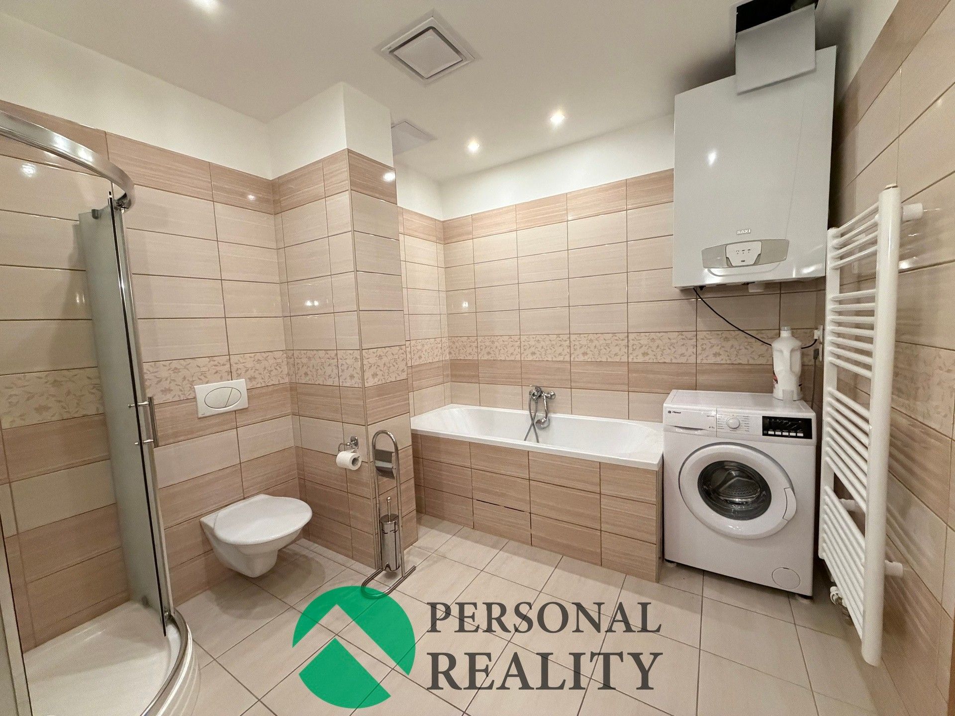 Pronájem byt 2+kk - Libušina, Karlovy Vary, 66 m² - 5