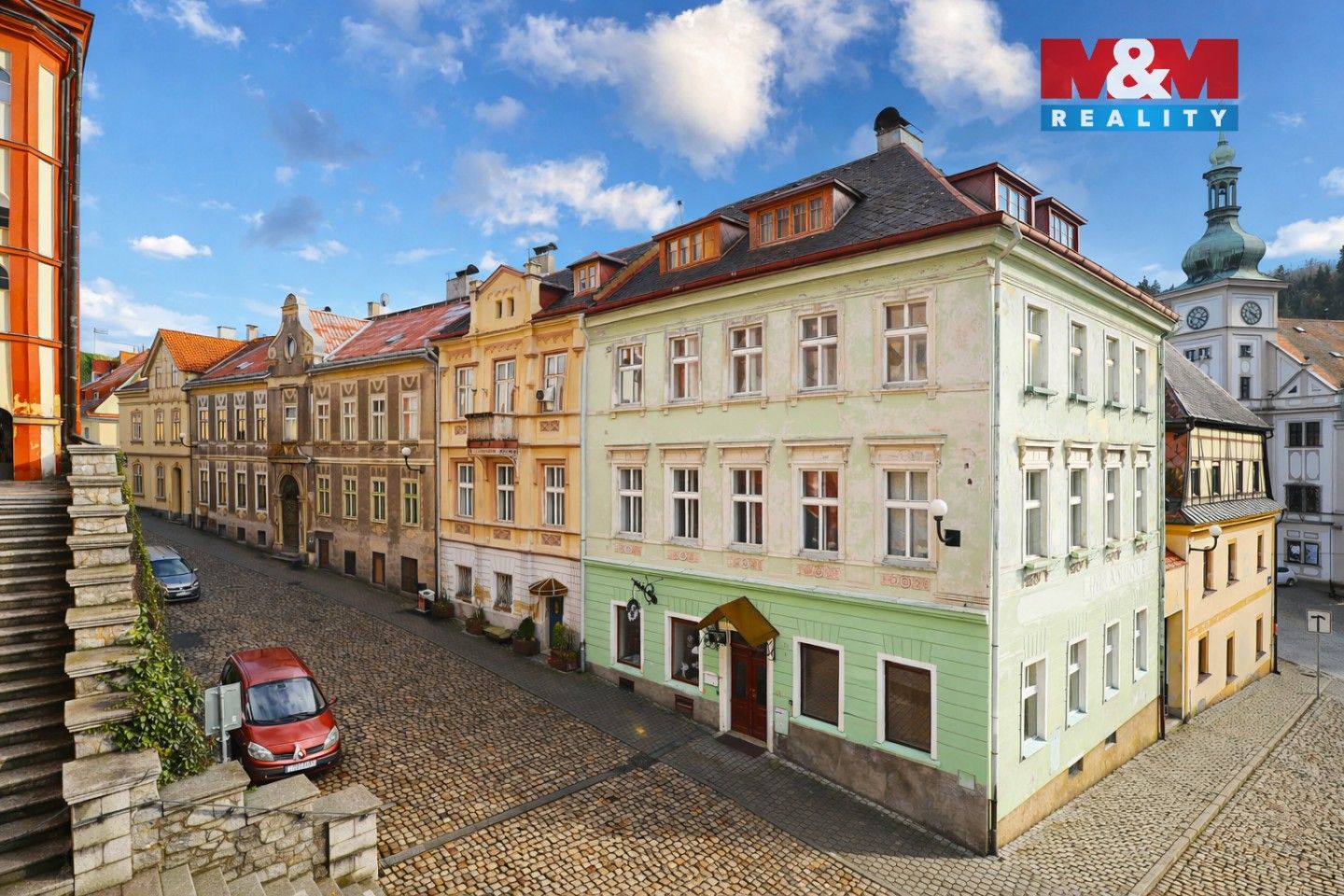 Prodej byt 6+kk a více - Kostelní, Loket, 147 m²