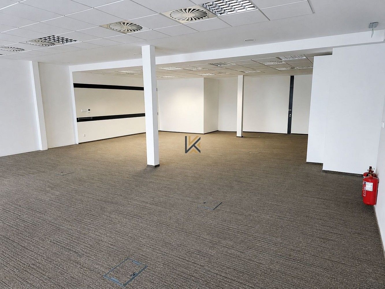 Pronájem kancelář - Praha - Smíchov, okres Praha 5, Hlavní město Praha, 155 m² - 2