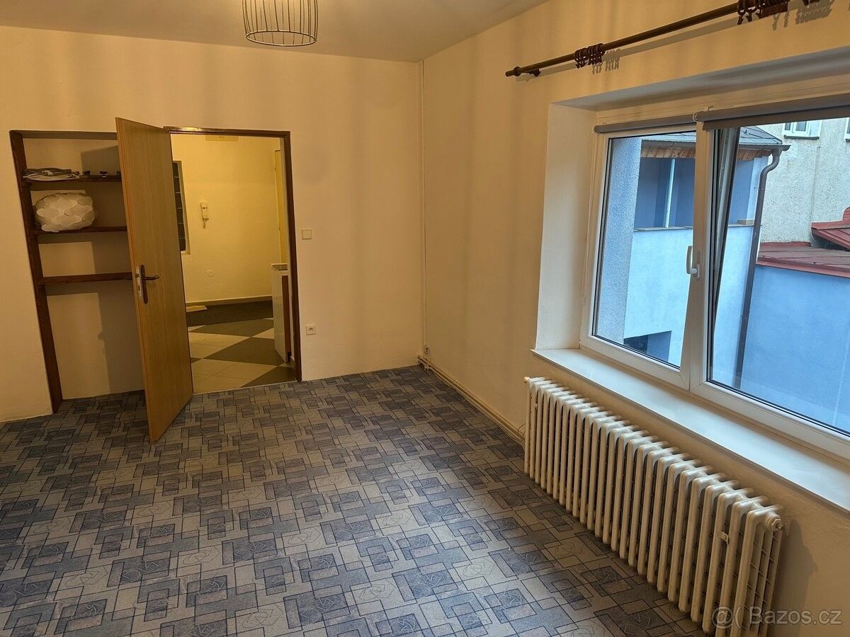 Pronájem byt - Klatovy, 339 01