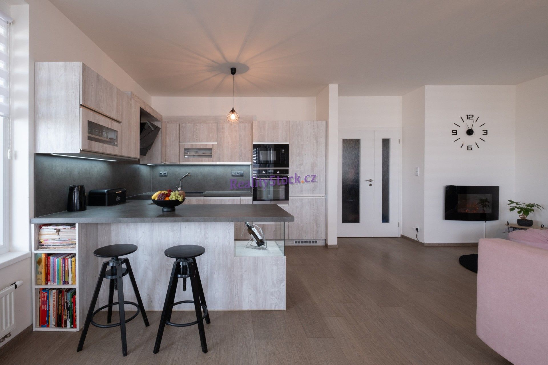4+kk, Dolní Měcholupy, Praha, 119 m² - 1