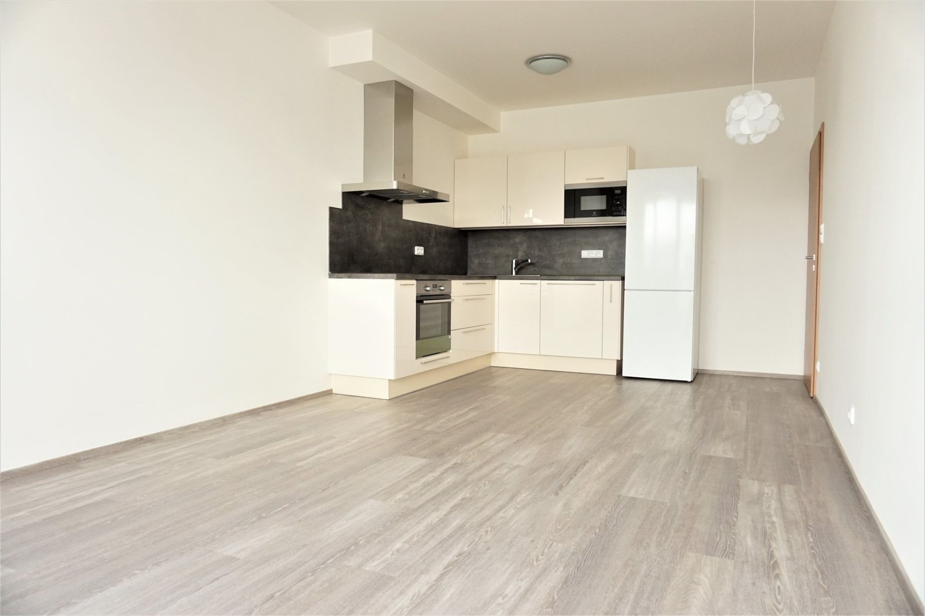 2+kk, Kryšpínova, Praha - Štěrboholy, 55 m² - 1