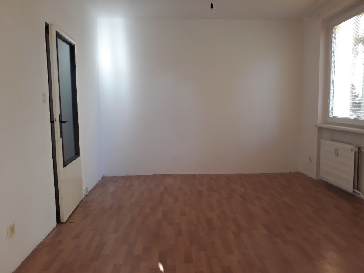 3+1, nám. Přátelství 652, Prachatice II, 66 m² - 2