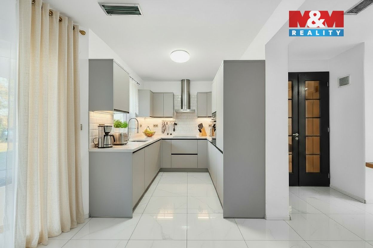 Rodinné domy, Dobrovského, Rajhrad, 206 m²