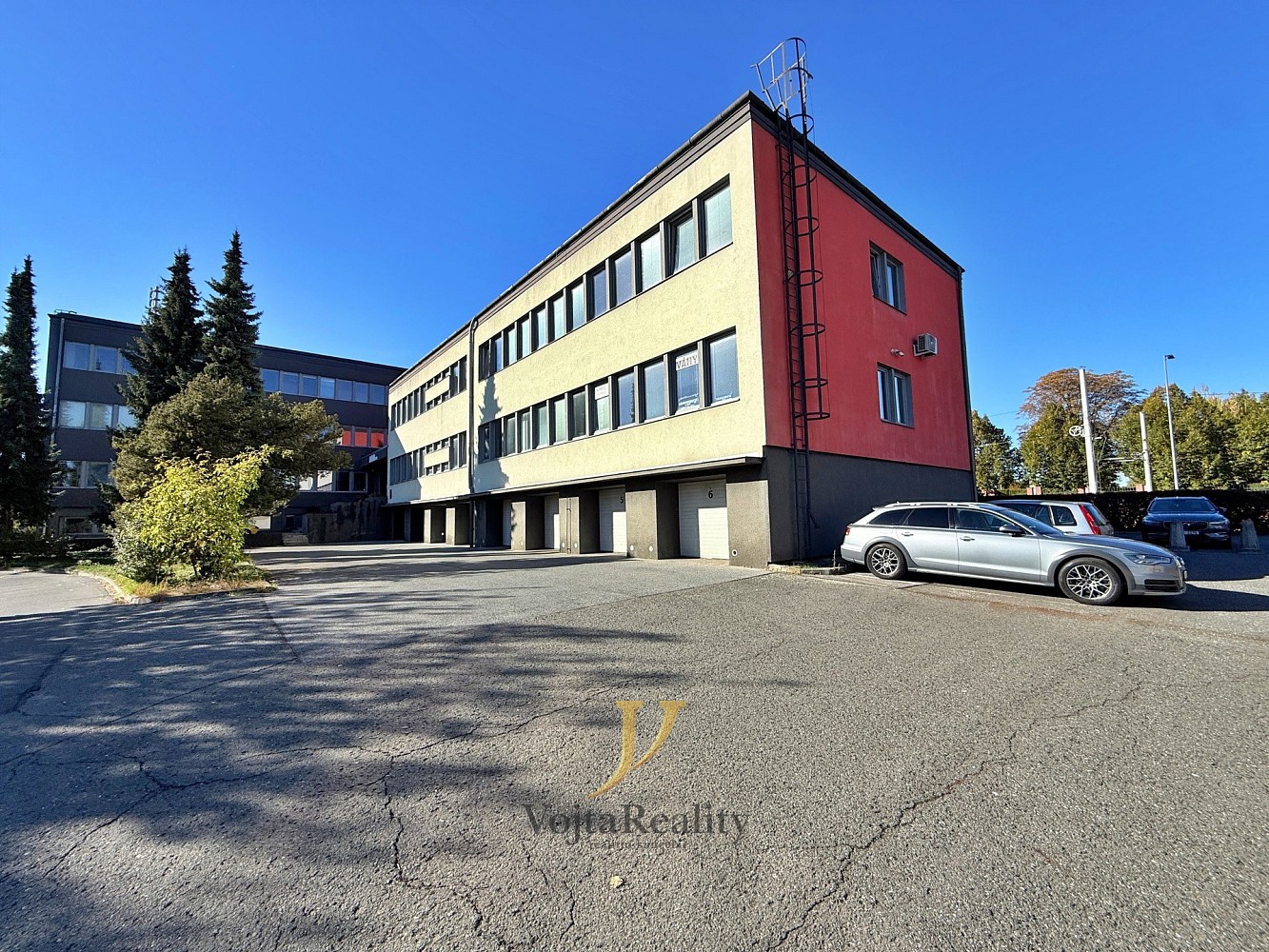 Kanceláře, Jožky Jabůrkové, Olomouc - Neředín, 18 m² - 1
