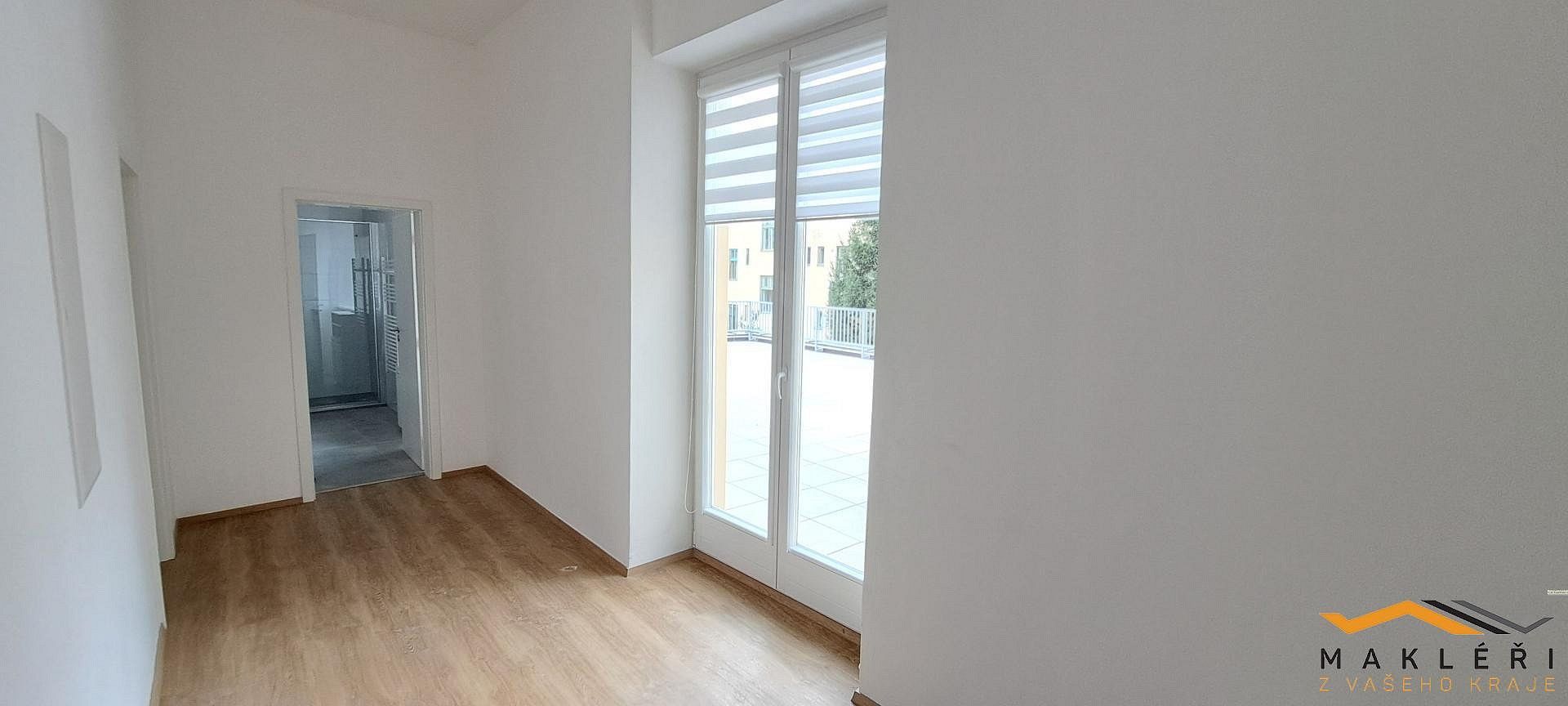 Pronájem byt 2+kk - Jihlava, Kraj Vysočina, 65 m² - 2