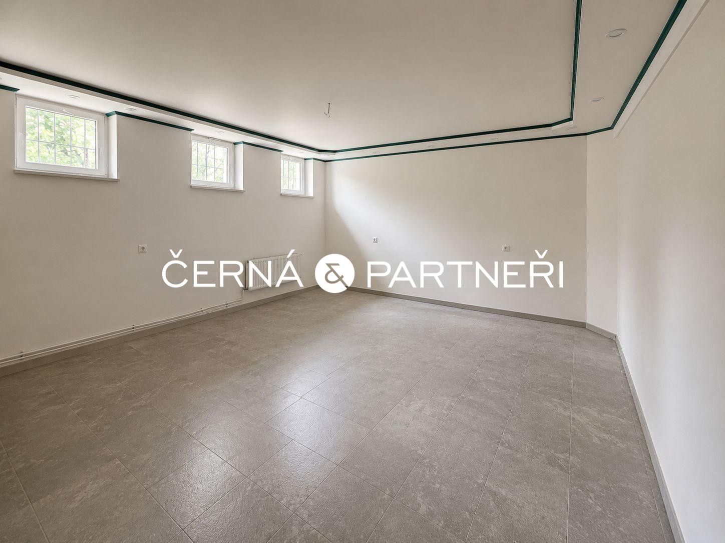 Pronájem obchodní prostory - Dubí Cínovec, 319 m² - 5