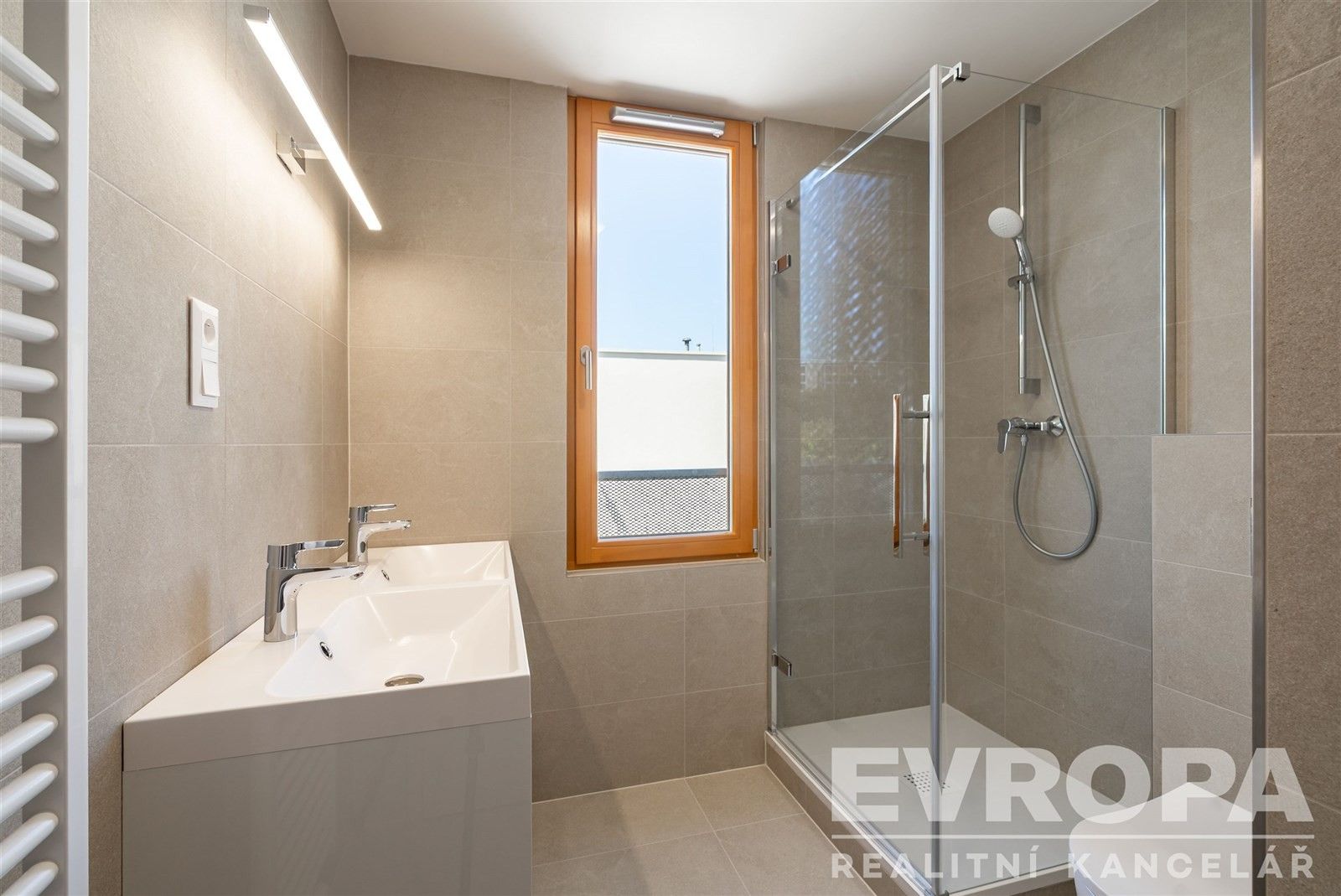 Byt 4+kk · 86 m² · Pardubice - 4