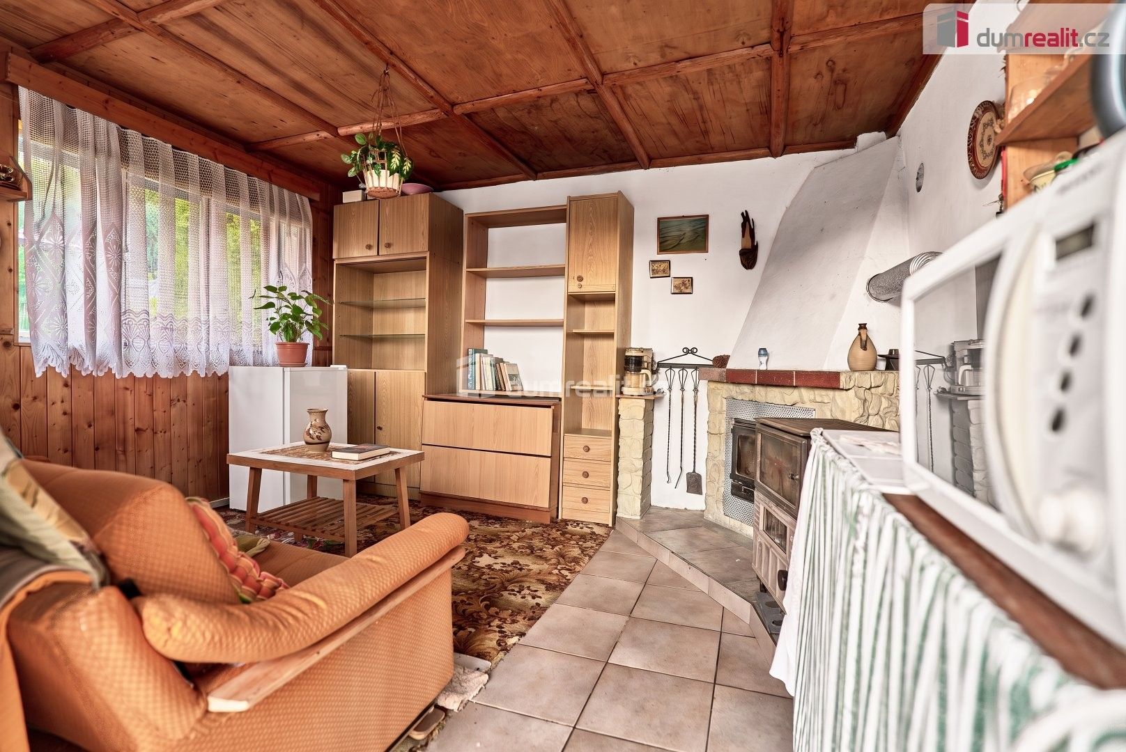 Chata · 366 m² · Karlovarská, Chodov - 3
