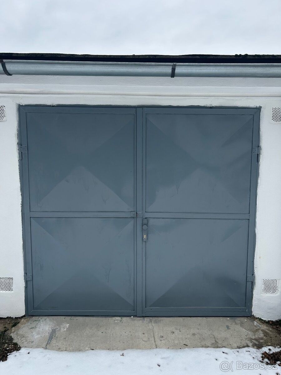 Garáže, Krnov, 794 01