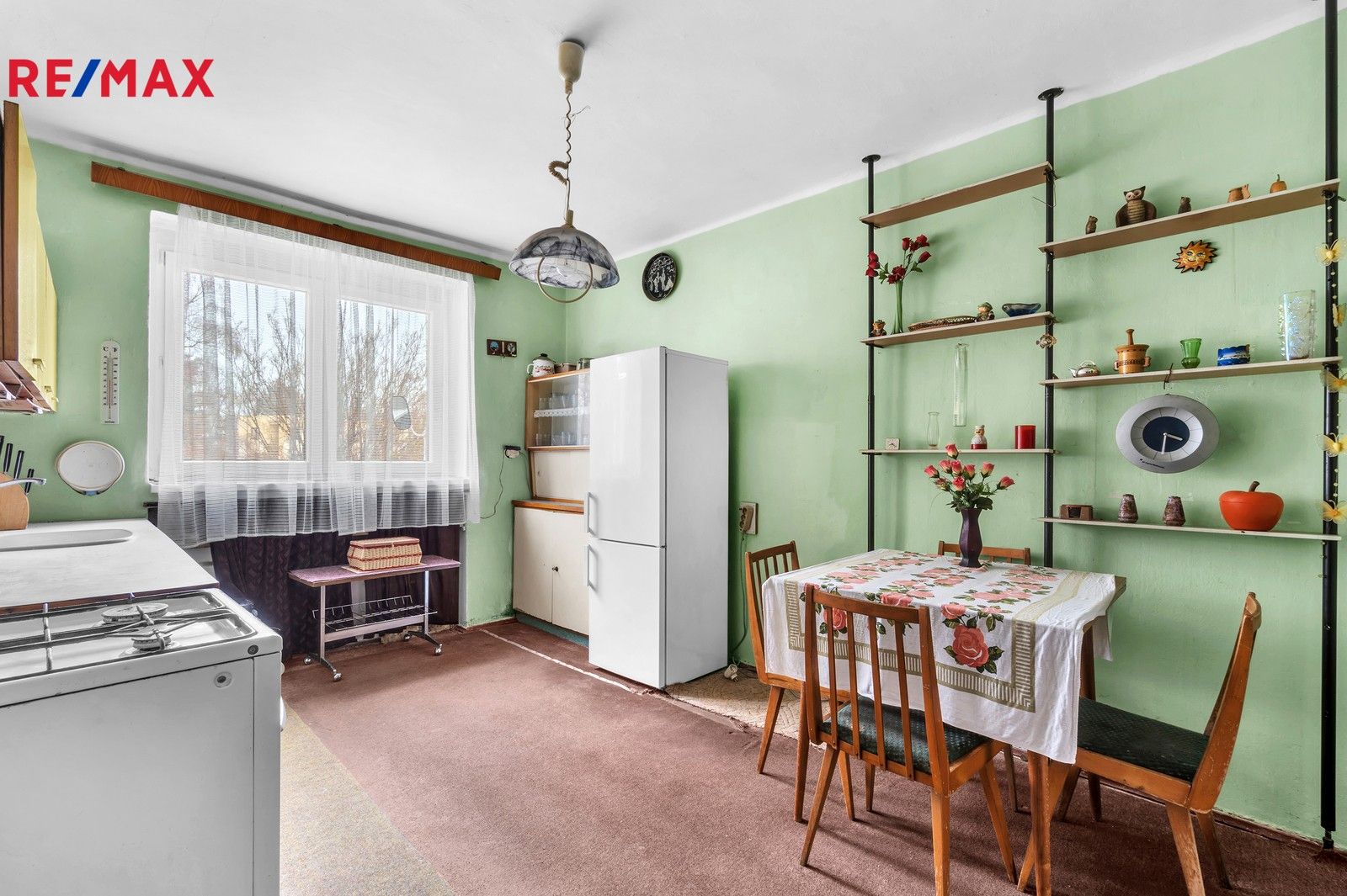 Prodej byt 2+1 - 9. května, Chvaletice, 53 m²