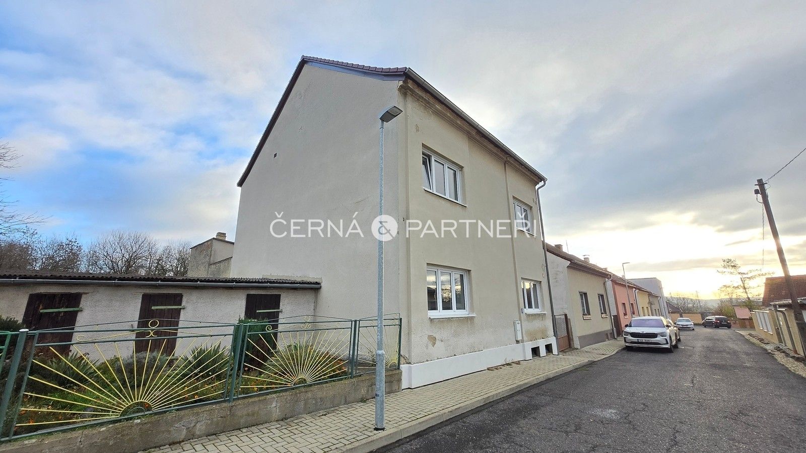 Rodinné domy, Náves, Krupka, 265 m²