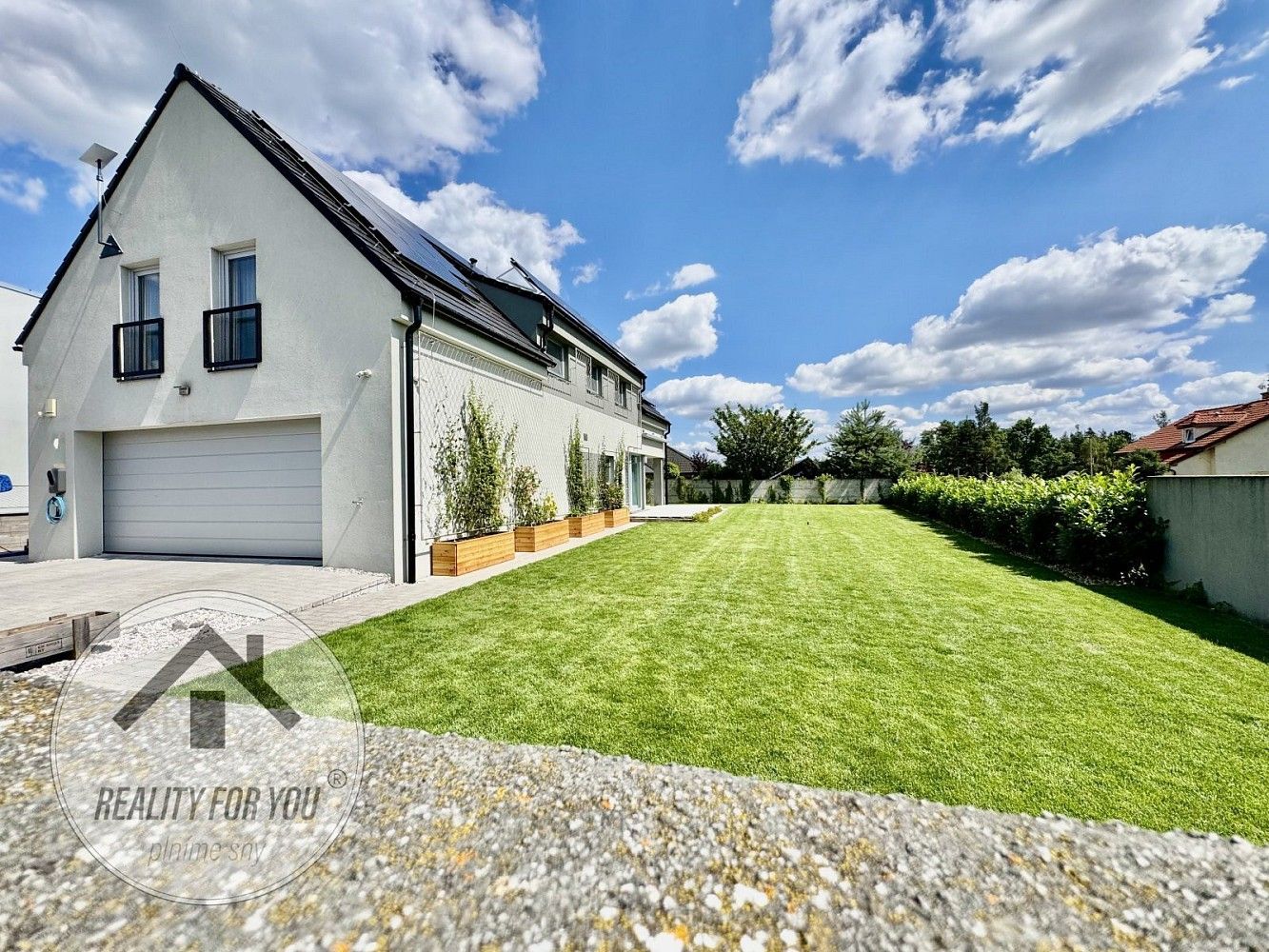 Rodinné domy, Bělá pod Bezdězem, okres Mladá Boleslav, Středočeský kraj, 240 m² - 1