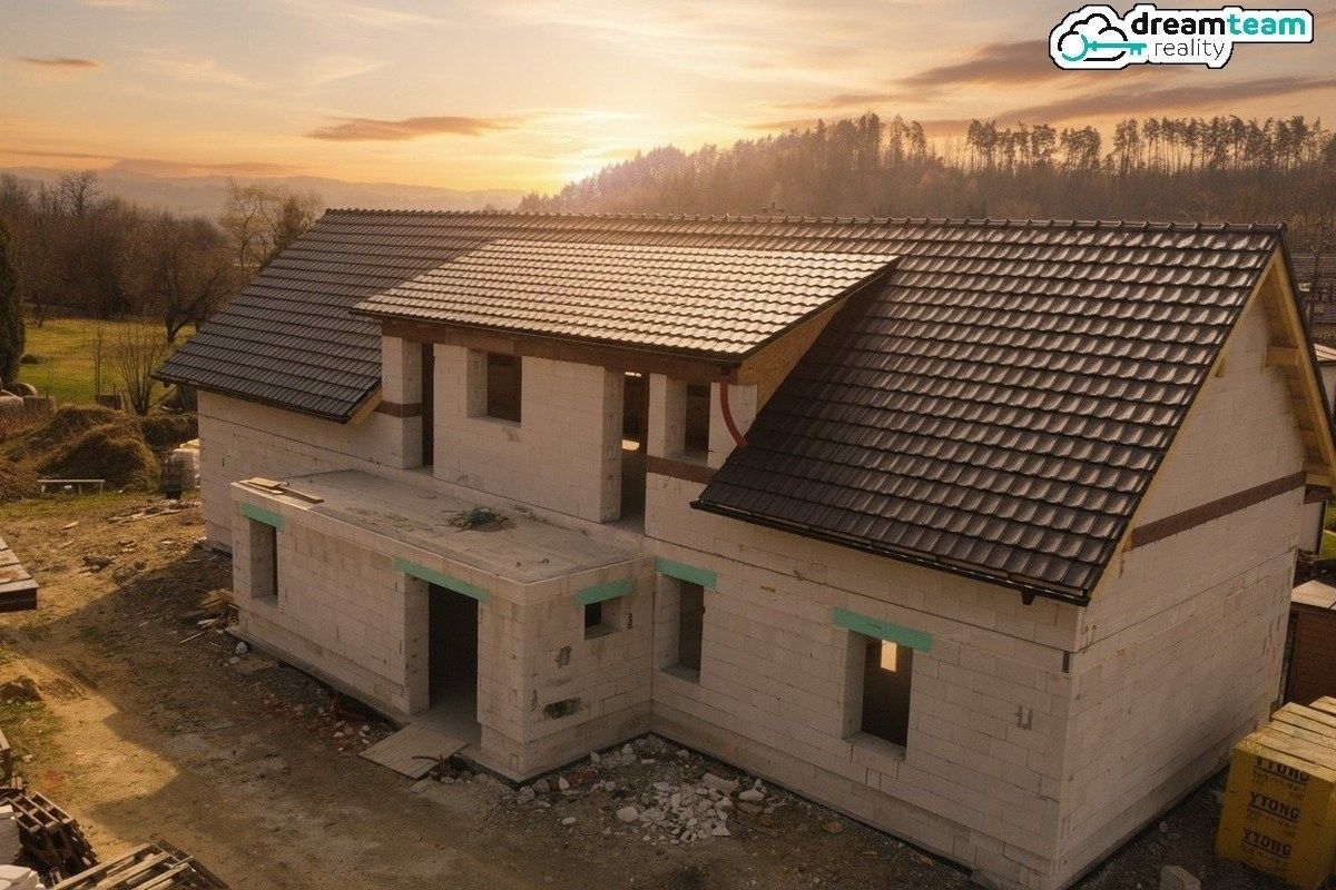 Rodinné domy, Josefa Holiše 119, Zubří, 276 m² - 1