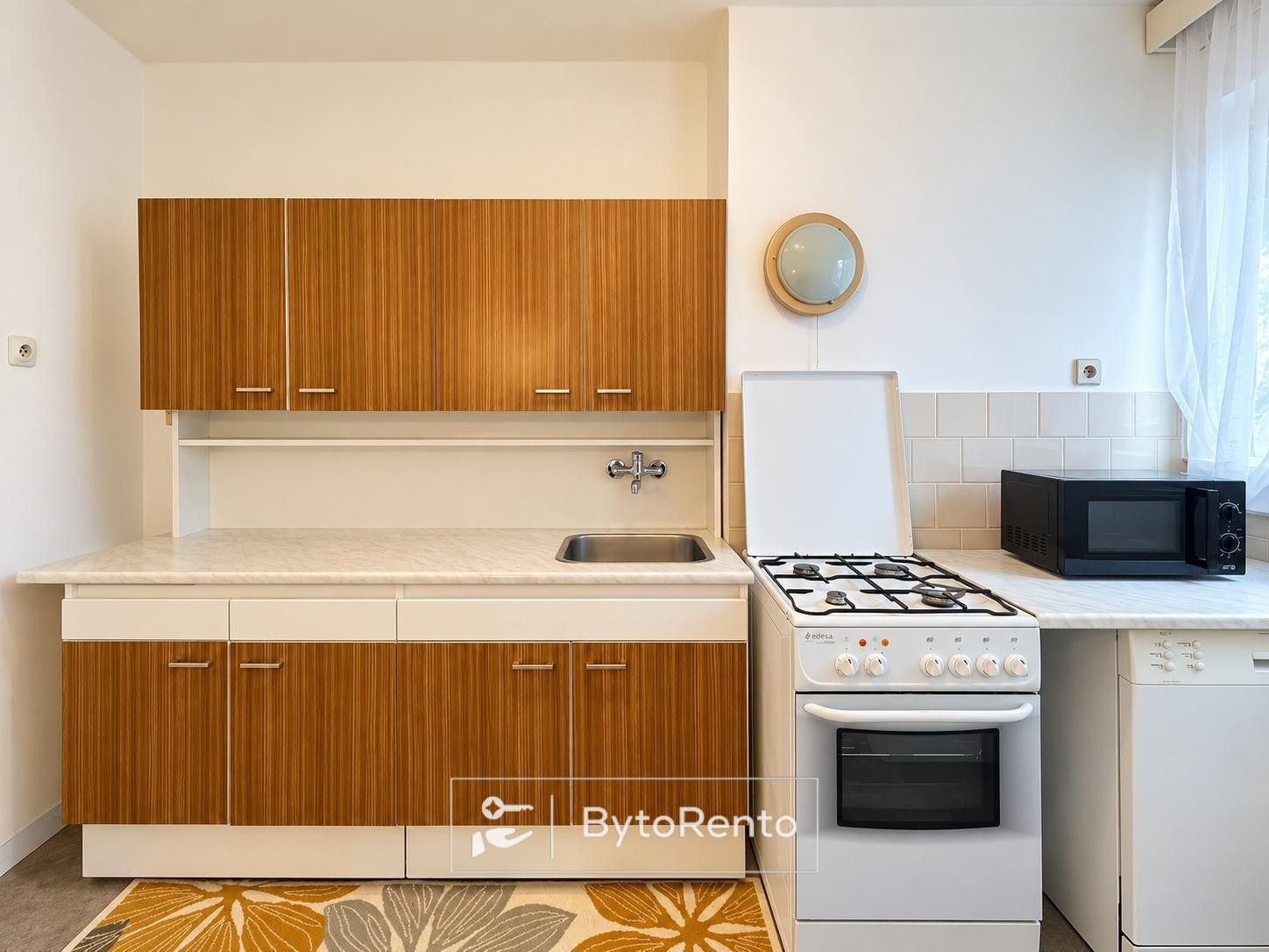 Pronájem byt 3+1 - Šrobárova, Ostrava, 75 m² - 5
