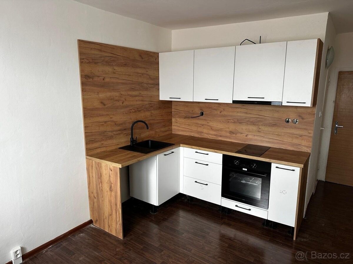 Byty, Jirkov, 431 11