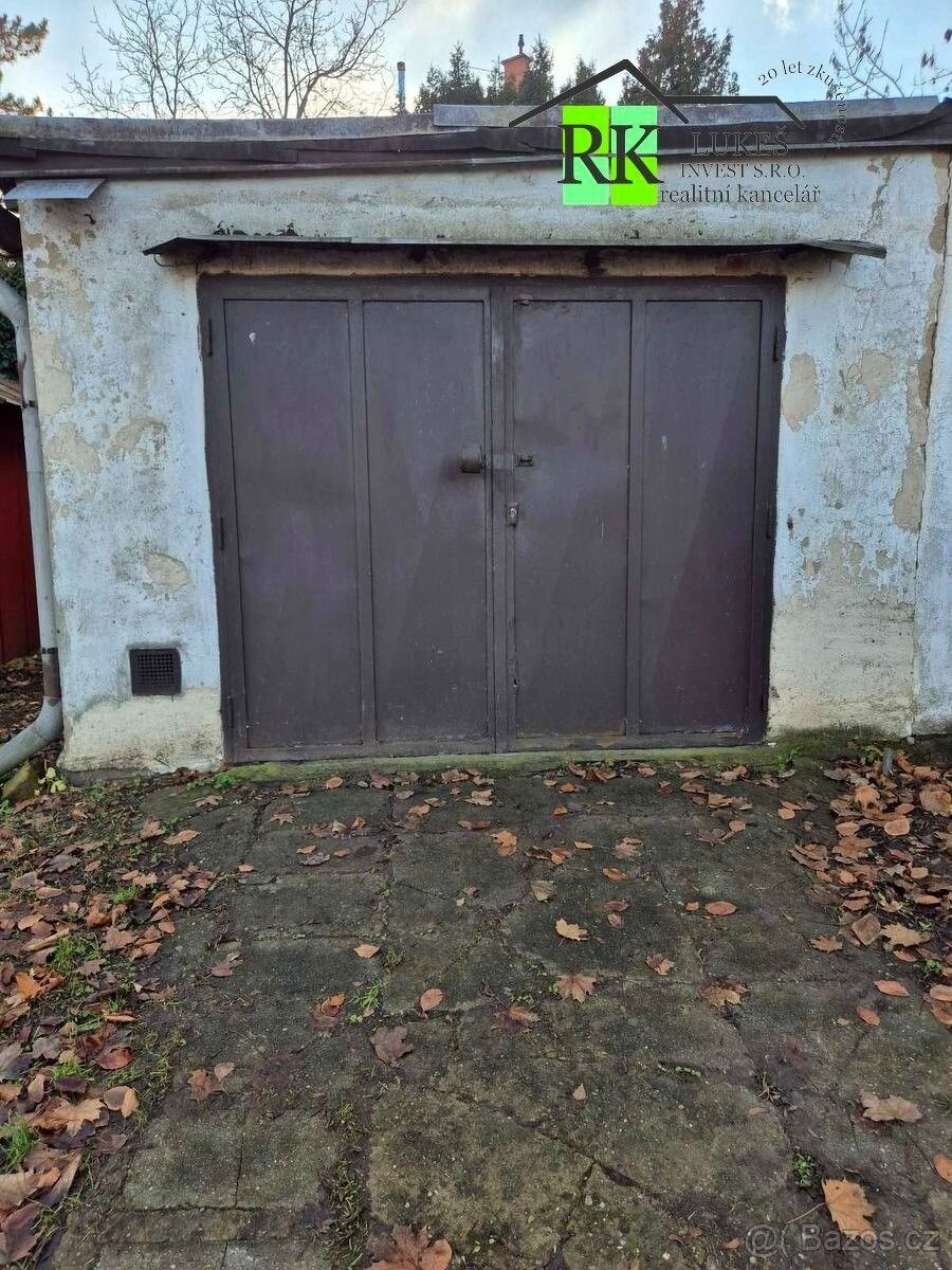 Garáže, Praha, 160 00