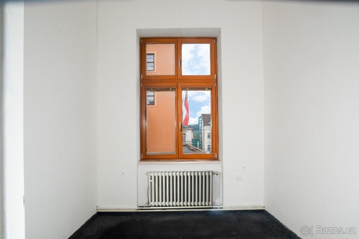 Kancelář · Jablonec nad Nisou, 466 01 - 4