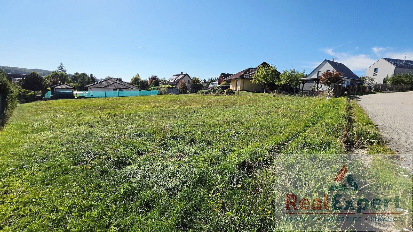Pozemek pro bydlení, 1 307 m²