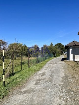 Zahrada · Veselí nad Moravou, 698 01 - 3