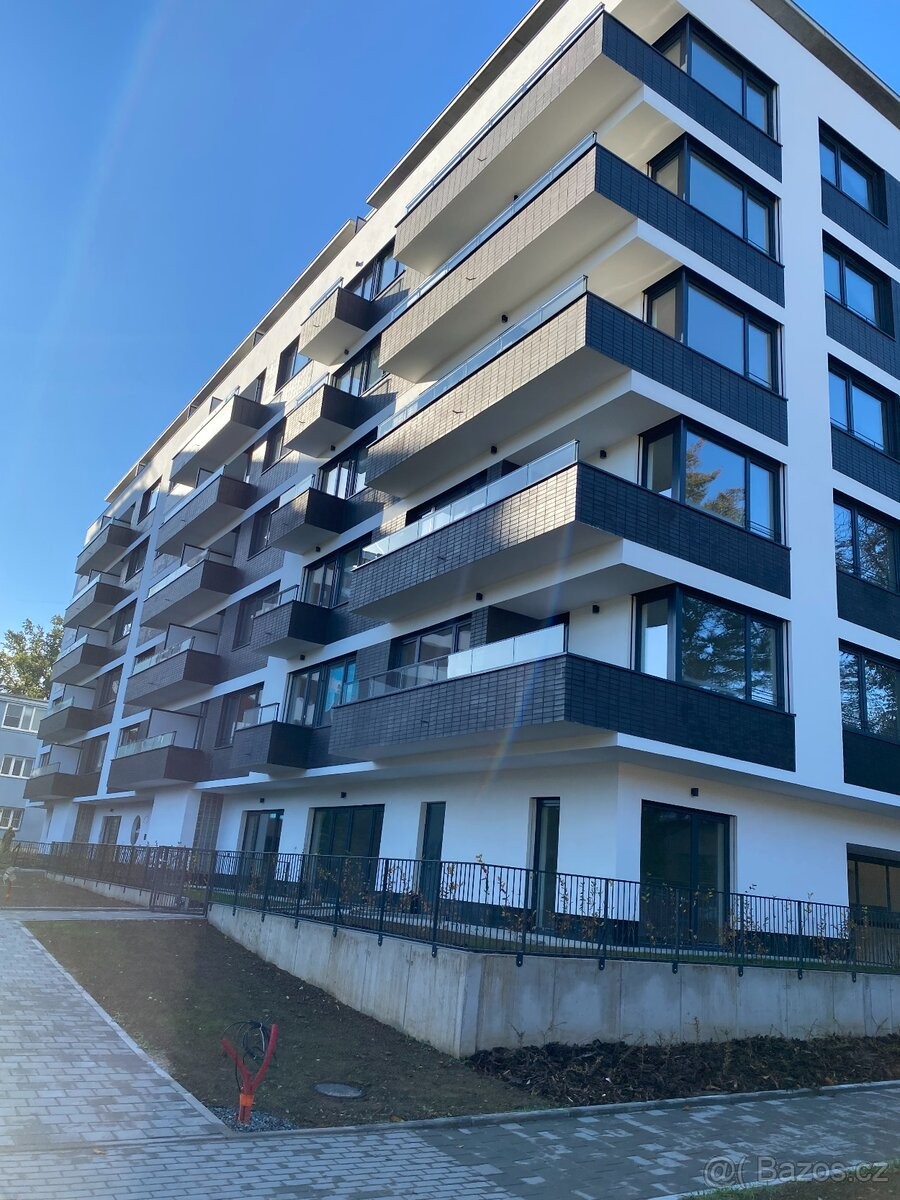 Pronájem byt - Brno, 612 00, 40 m² - 5