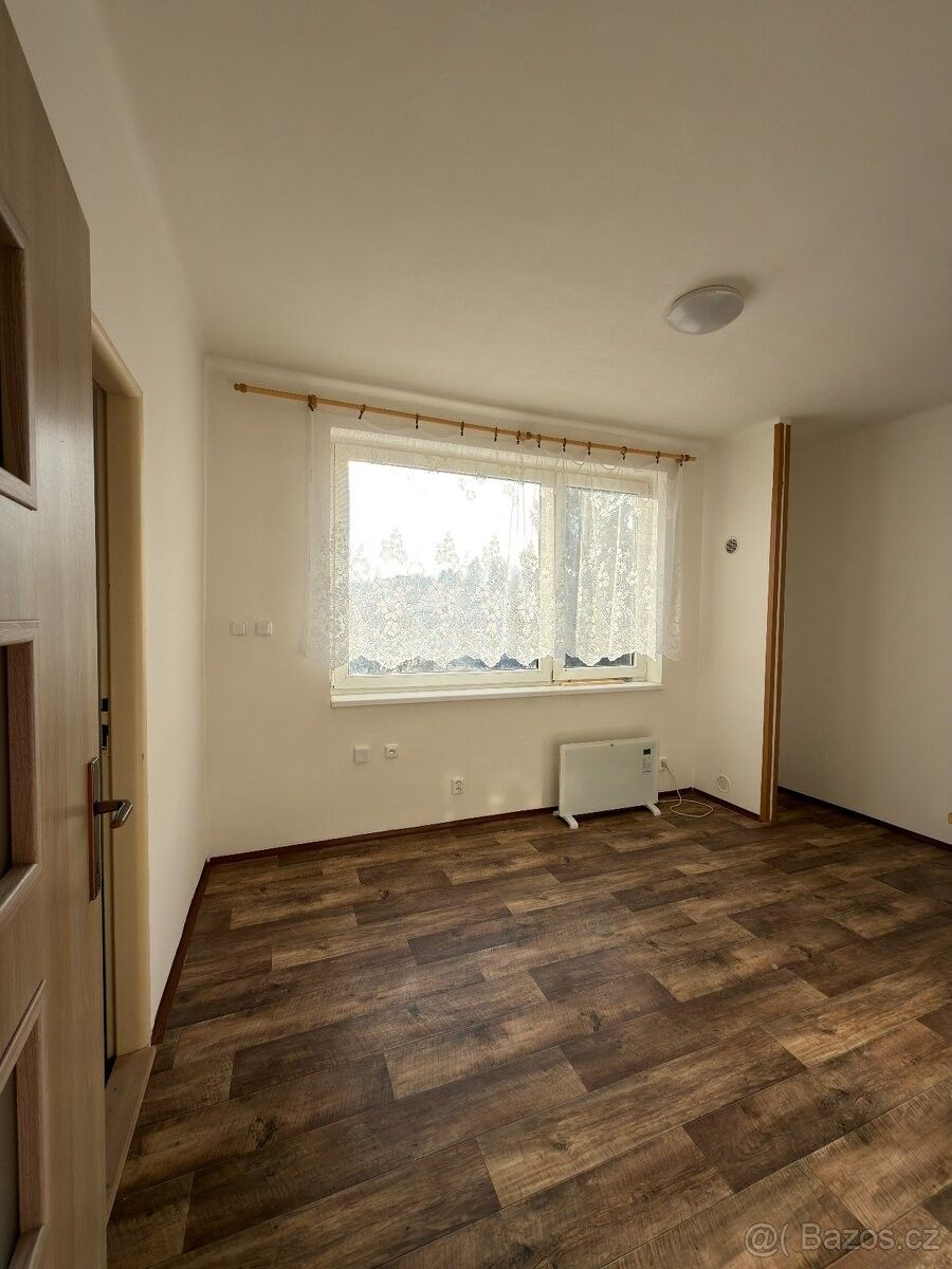 Pronájem byt - Volfartice, 471 12