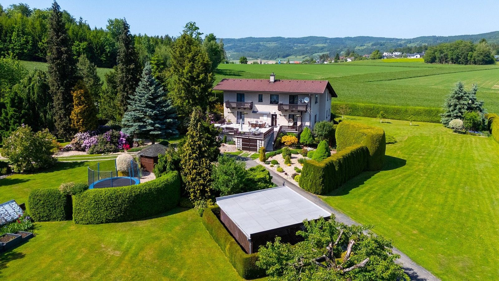 Rodinné domy, Devět křížů, Červený Kostelec - Lhota za Červeným Kostelcem, okres Náchod, 253 m² - 1