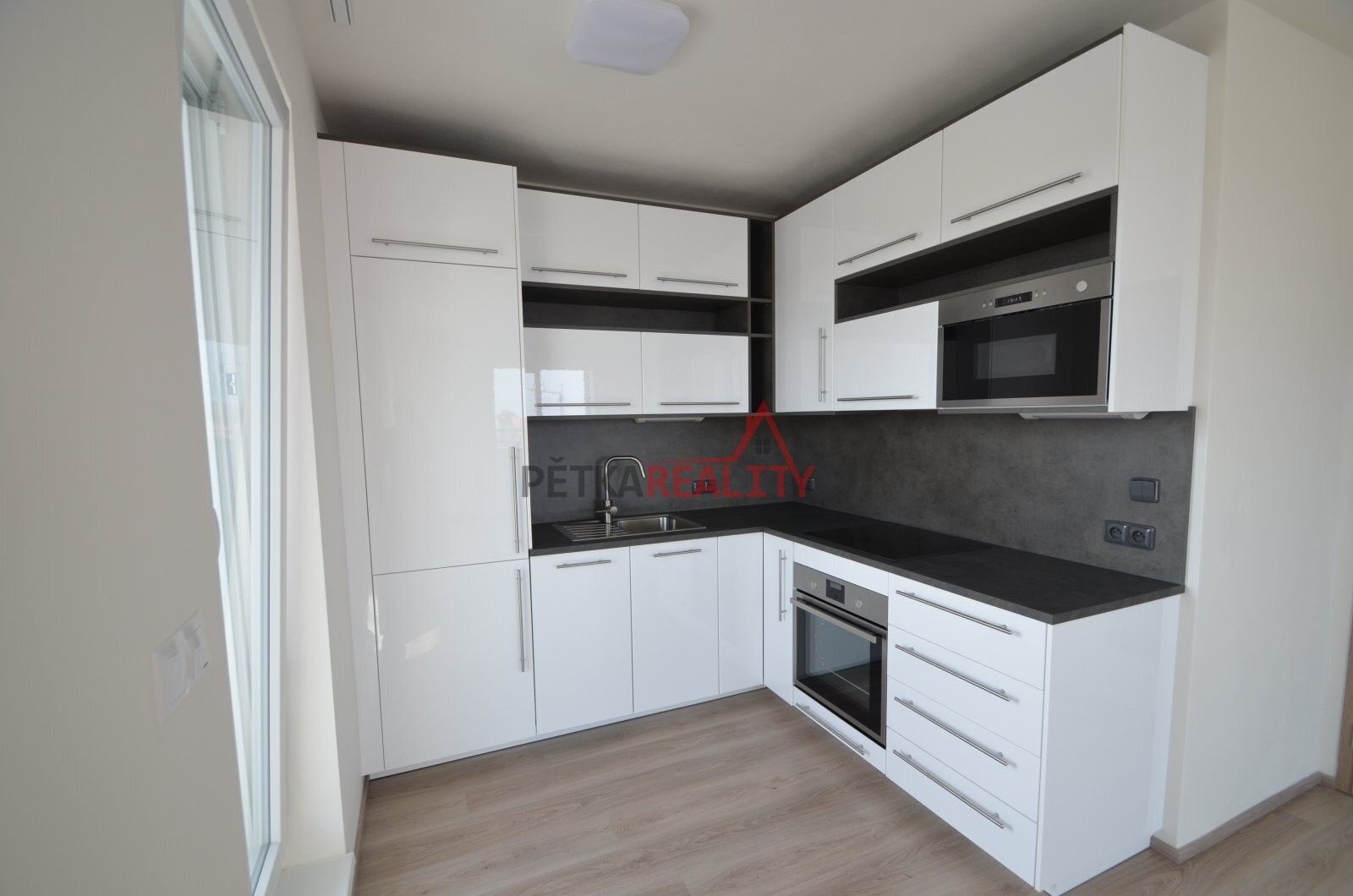 Prodej byt 2+kk - Štanderova, Praha, 59 m²