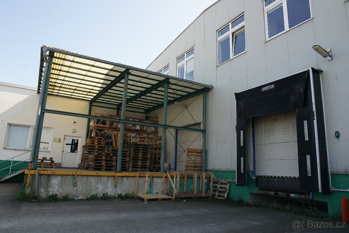 Prodej sklad - Velké Meziříčí, 594 01