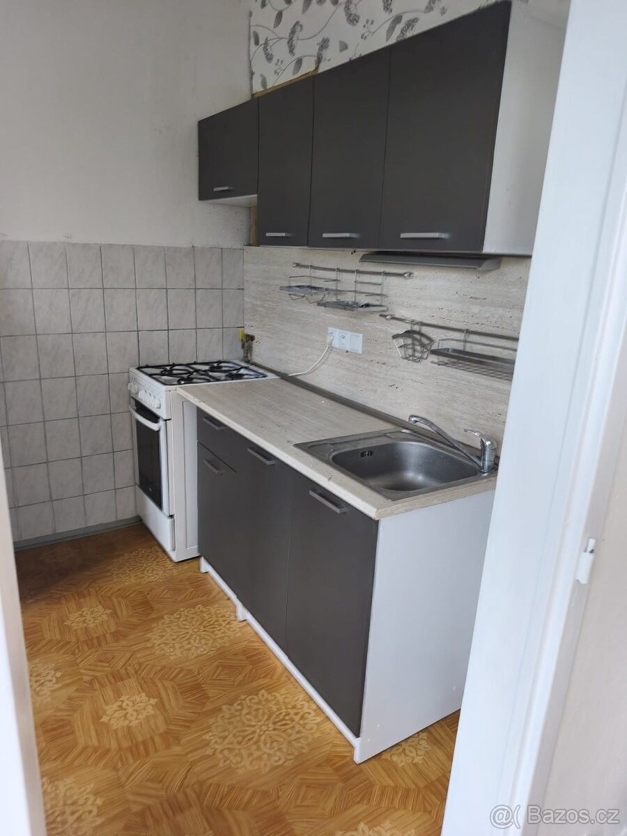 Byty, Ostrava, 700 30 - 1