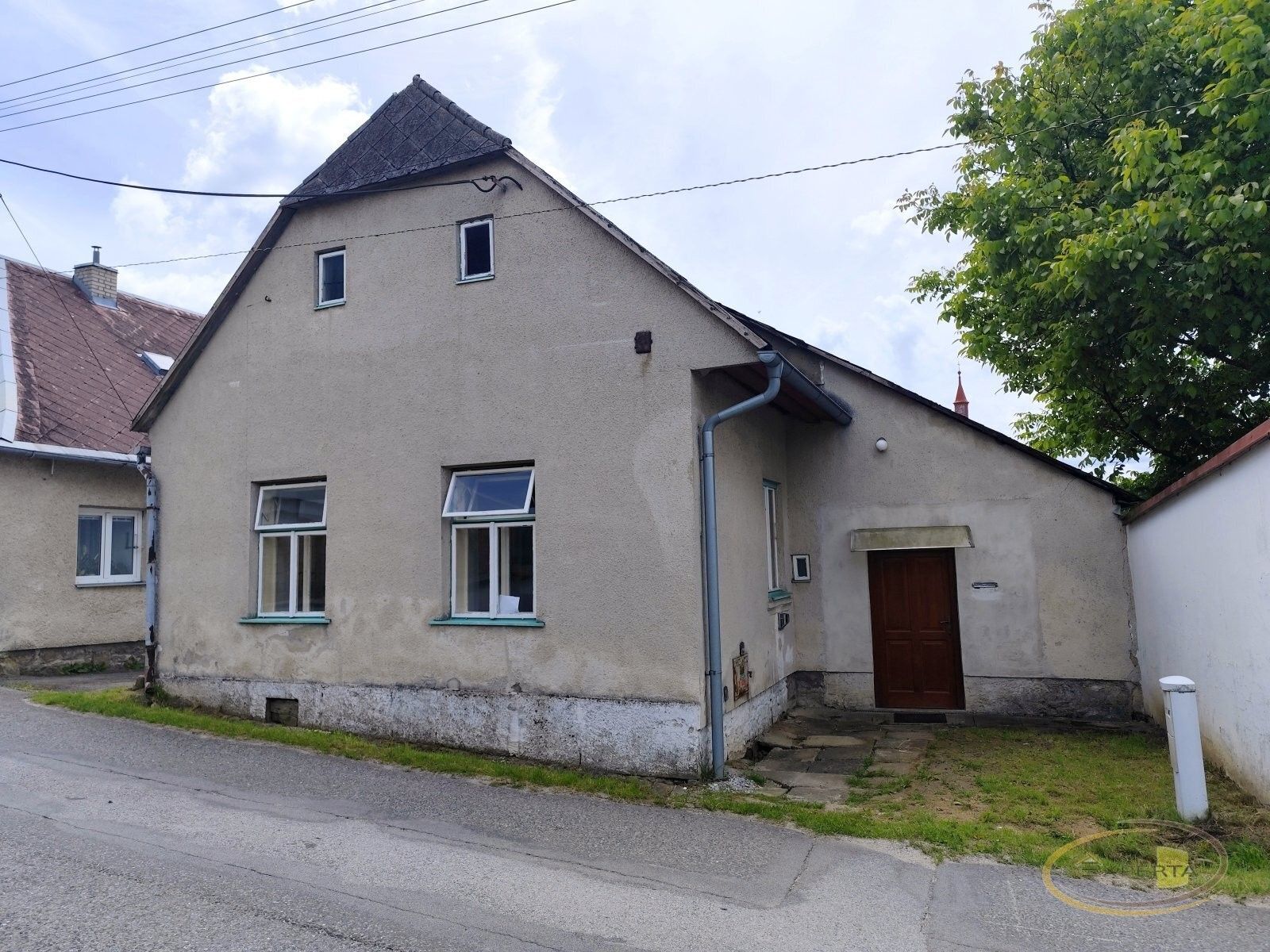 Rodinné domy, Zahradnická 303, Strmilov, 181 m²