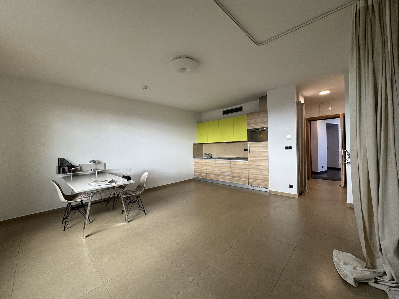 Komerční nemovitost · 37 m² · Klapkova, Praha 8 - Kobylisy - 3