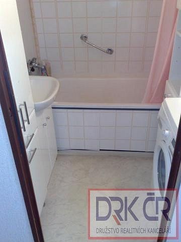 Pronájem byt - Bellušova, Praha 5 - Stodůlky, 25 m² - 2