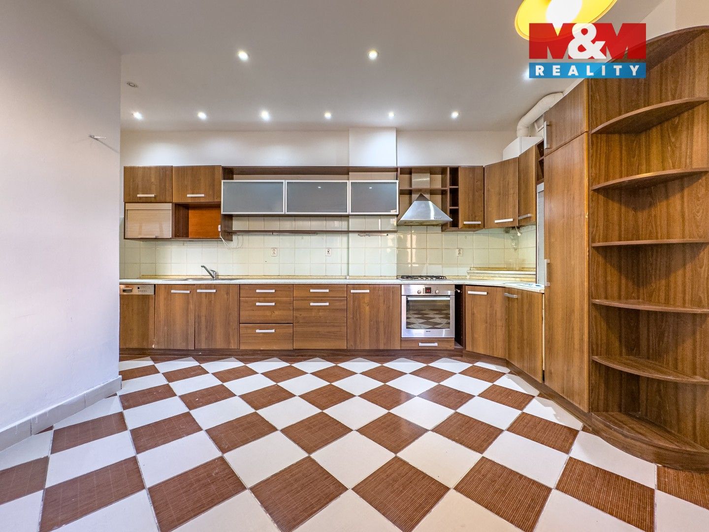 4+1, Veleslavínova, Ostrava, 127 m²