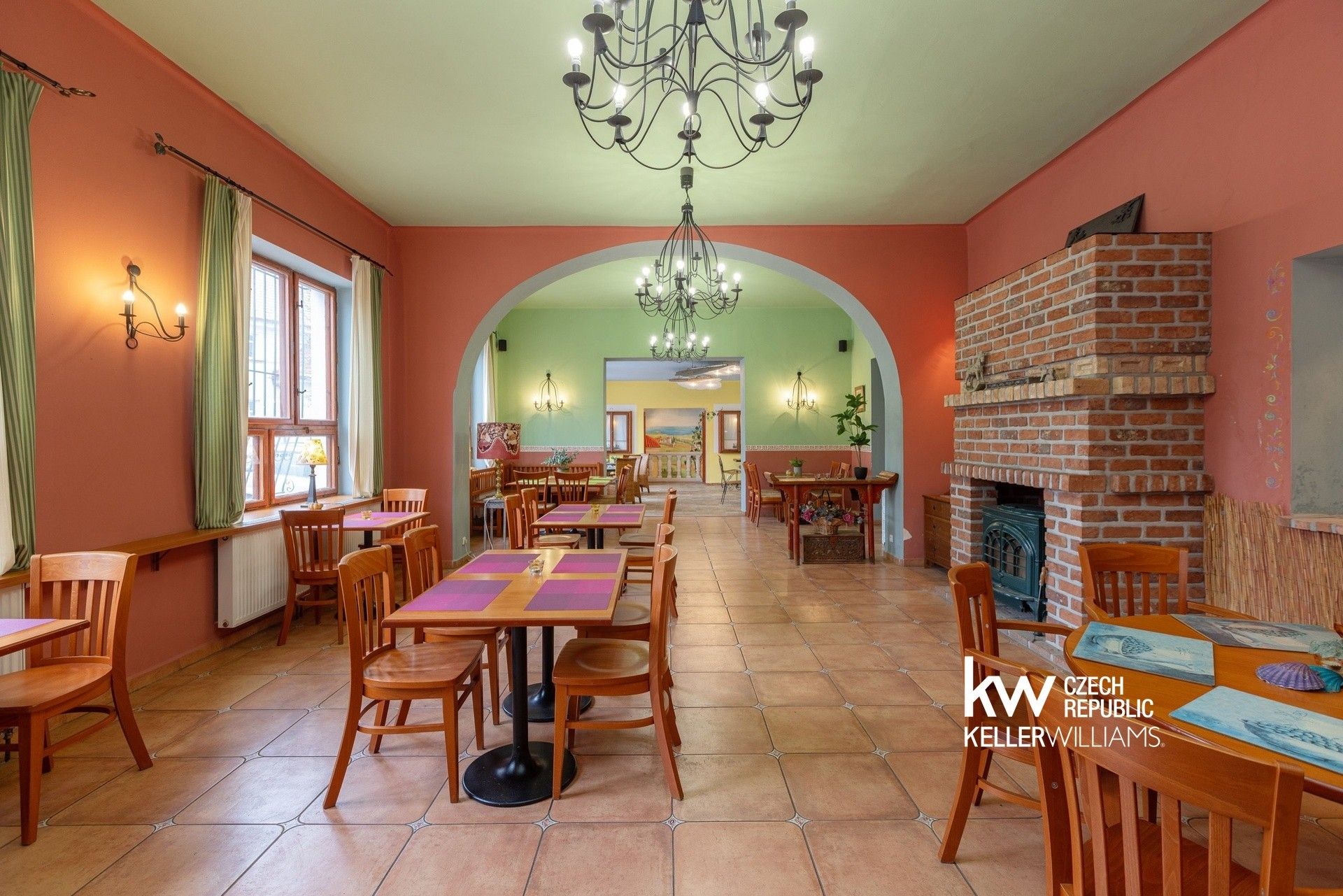 Restaurace · 479 m² · Týnec nad Sázavou Brodce - 4
